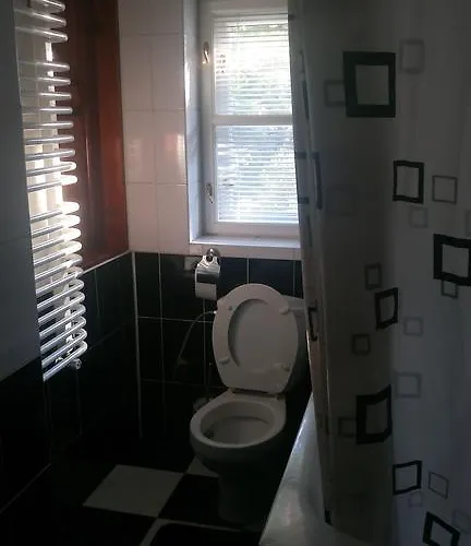 With Courtyard * Leópolis